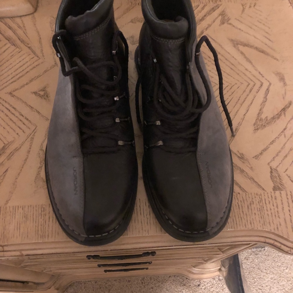 Exclusive Jordan Boots Excellent Condition